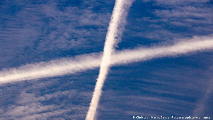Solar geoengineering